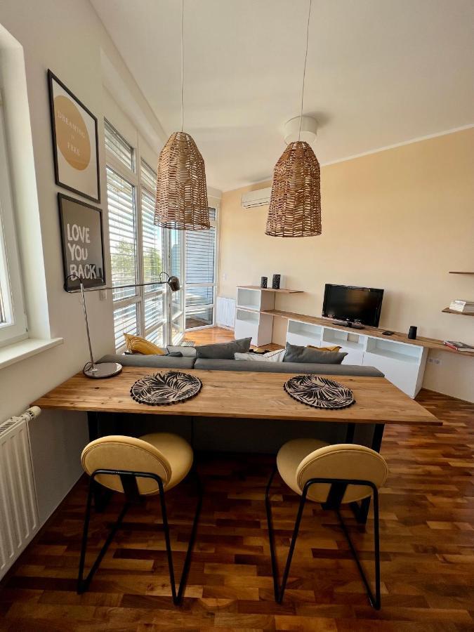 Condo Casa Di Olivia มาริบอร์ ภายนอก รูปภาพ